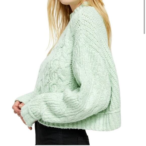 Free People Carousel Mint Green‎ Knit Long Sleeve Cropped Sweater Size XS - Picture 2 of 10